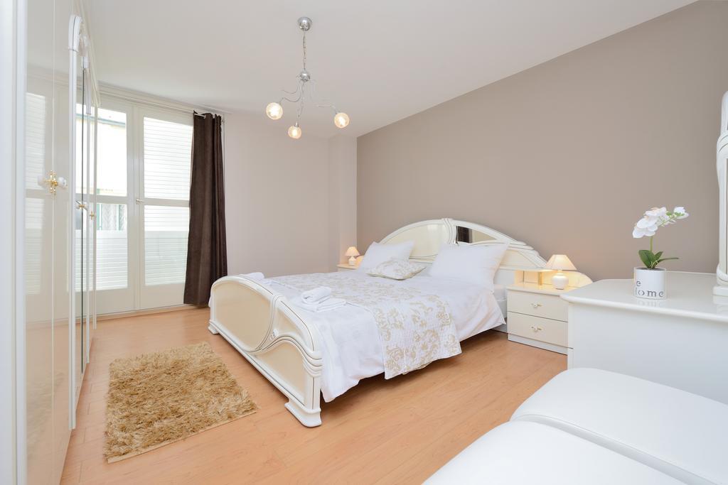 Apartment Kalelarga Zadar Quarto foto